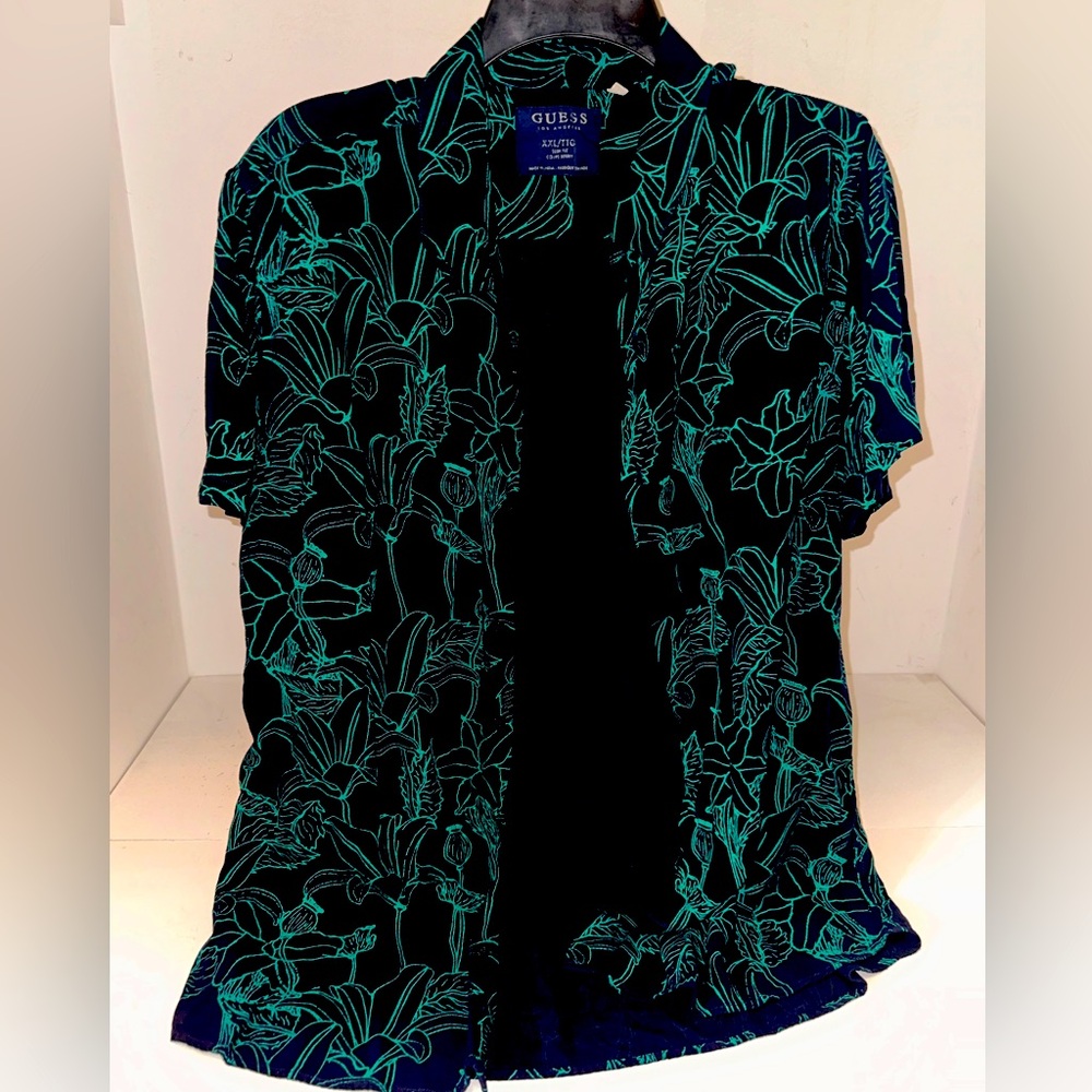 Guess Button down shirt